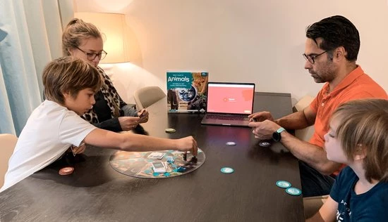 Identity Games BBC Earth: Animals Dierenquiz Bordspel 4 Identity Games BBC Earth: Animals Dierenquiz Bordspel - Afbeelding 4