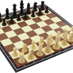 Jumbo Schaakspel - Schaakbord -Bordspellen Verkoopwinkel 550x358 2