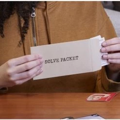 Hasbro Gaming Cluedo Escape: Verraad In Slot Swaenesteyn - Bordspel -Bordspellen Verkoopwinkel 550x372 2