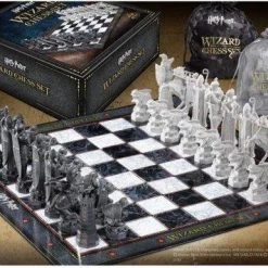 Harry Potter Wizard Chess Set - Schaakspel -Bordspellen Verkoopwinkel 550x385 3