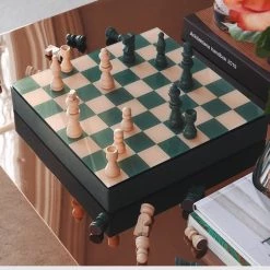 Printworks Classic Chess Schaakspel -Bordspellen Verkoopwinkel 550x471 14