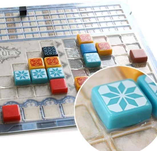 Next Move Games Azul Kristal Mozaïek Expansie - Bordspel 3 Next Move Games Azul Kristal Mozaïek Expansie - Bordspel - Afbeelding 3