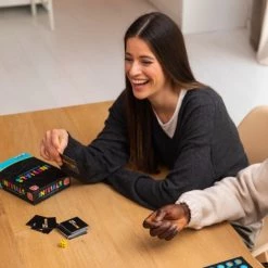 Jumbo Party & Co Initials - Partyspel - Bordspel -Bordspellen Verkoopwinkel 550x550 104