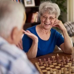 In Round Schaakbord Met Schaakstukken – Hout Schaakspel Voor Volwassenen -Bordspellen Verkoopwinkel 550x550 308