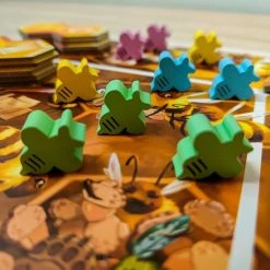 Happy Meeple Games Honey Buzz Bordspel - Nederlandstalige Editie 15 Happy Meeple Games Honey Buzz Bordspel - Nederlandstalige Editie -Bordspellen Verkoopwinkel 550x550 458