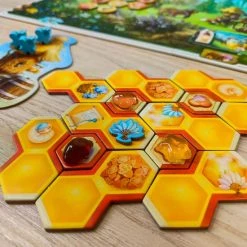 Happy Meeple Games Honey Buzz Bordspel - Nederlandstalige Editie 16 Happy Meeple Games Honey Buzz Bordspel - Nederlandstalige Editie -Bordspellen Verkoopwinkel 550x550 459