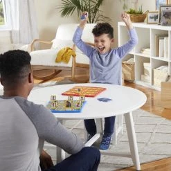 Hasbro Gaming Wie Is Het - Kinderspel -Bordspellen Verkoopwinkel 550x550 7