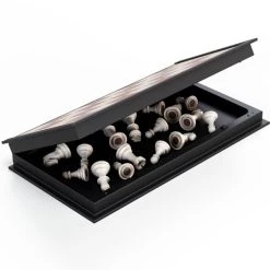 Woodley Magnetisch Schaakbord Met Schaakstukken - Schaakspel - Schaakset - Chess Set - Schaken - Schaak - Hout - Opklapbaar -Bordspellen Verkoopwinkel 550x640