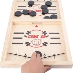 VG Deals Grappig Schiet Bordspel | Katapult Schiet Bordspel Slingpuck| Houten Bordspel | Interactief Sling Puck Speelgoed | Hockey Schiet Spel | Sling Puck | Het Nieuwe Tafel Bordspel Van 2020! | Groot | XL 7 VG Deals Grappig Schiet Bordspel | Katapult Schiet Bordspel Slingpuck| Houten Bordspel | Interactief Sling Puck Speelgoed | Hockey Schiet Spel | Sling Puck | Het Nieuwe Tafel Bordspel Van 2020! | Groot | XL -Bordspellen Verkoopwinkel 550x671 1