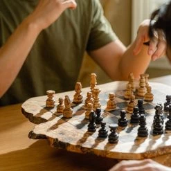 Schaakset Olijfolie & Honing Met Laden - Schaakspel - Schaakstukken - Schaakbord - Schaken - Bordspel - Handgemaakt - Hout - Zwart - Volwassenen & Kinderen - 35 X 35 X 8,5 Cm -Bordspellen Verkoopwinkel 550x825 32